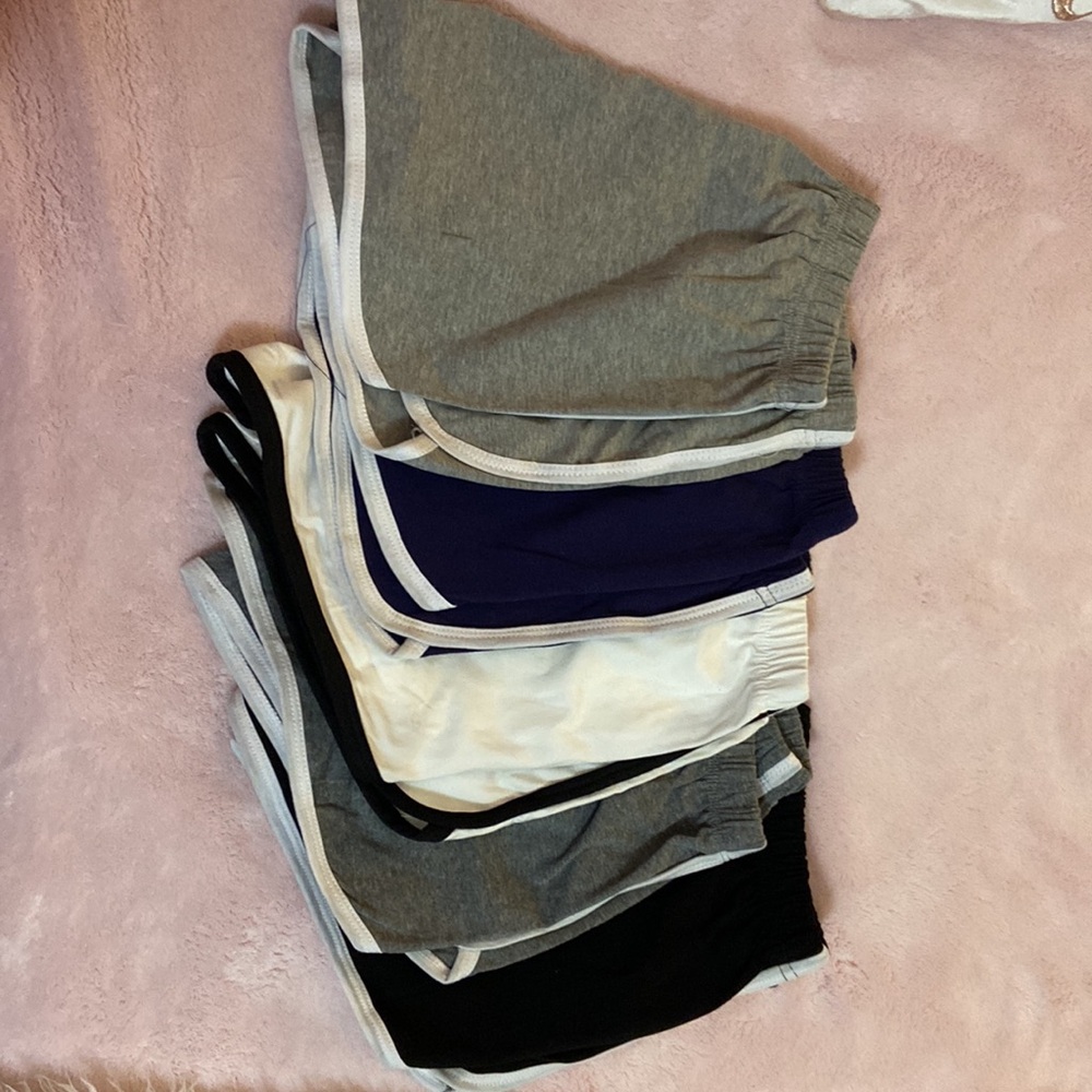 SOLD SOLD 5 sport shorts - Picture 3 of 8